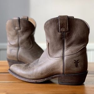 Frye Leather Billy Short Western Boots Tuape